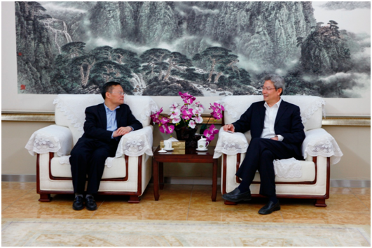 岳陽市委書記胡忠雄走訪中國化學(xué)工程集團公司