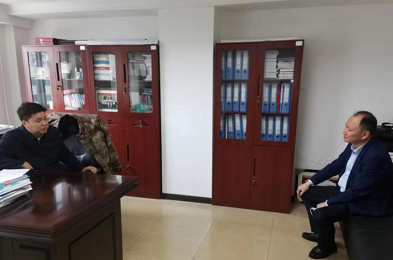 加快推進南區改造項目！周鴻拜訪岳陽樓區區委書記曾平原