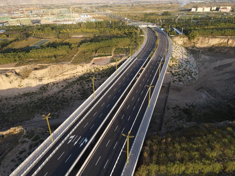 蘭州榆中夏緯七路（學府大道-生態大道）道路新建工程